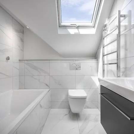 Apartment Rohan Rise - District Escape For Two
