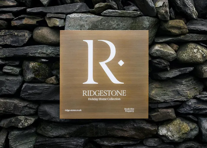 Rohan Rise - District Escape For Two - Ridgestone * 安布尔塞德